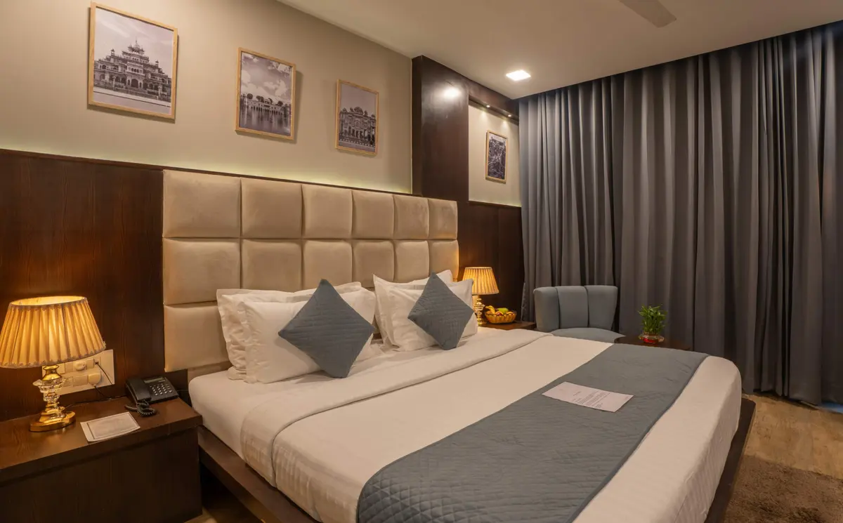 Classic Room King Bed